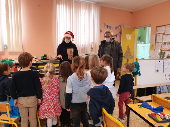 les enfants à l'écoute